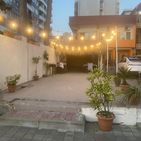 Guest House Orange Kobuleti Bagian luar foto