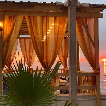 Guest House Orange Kobuleti Bagian luar foto