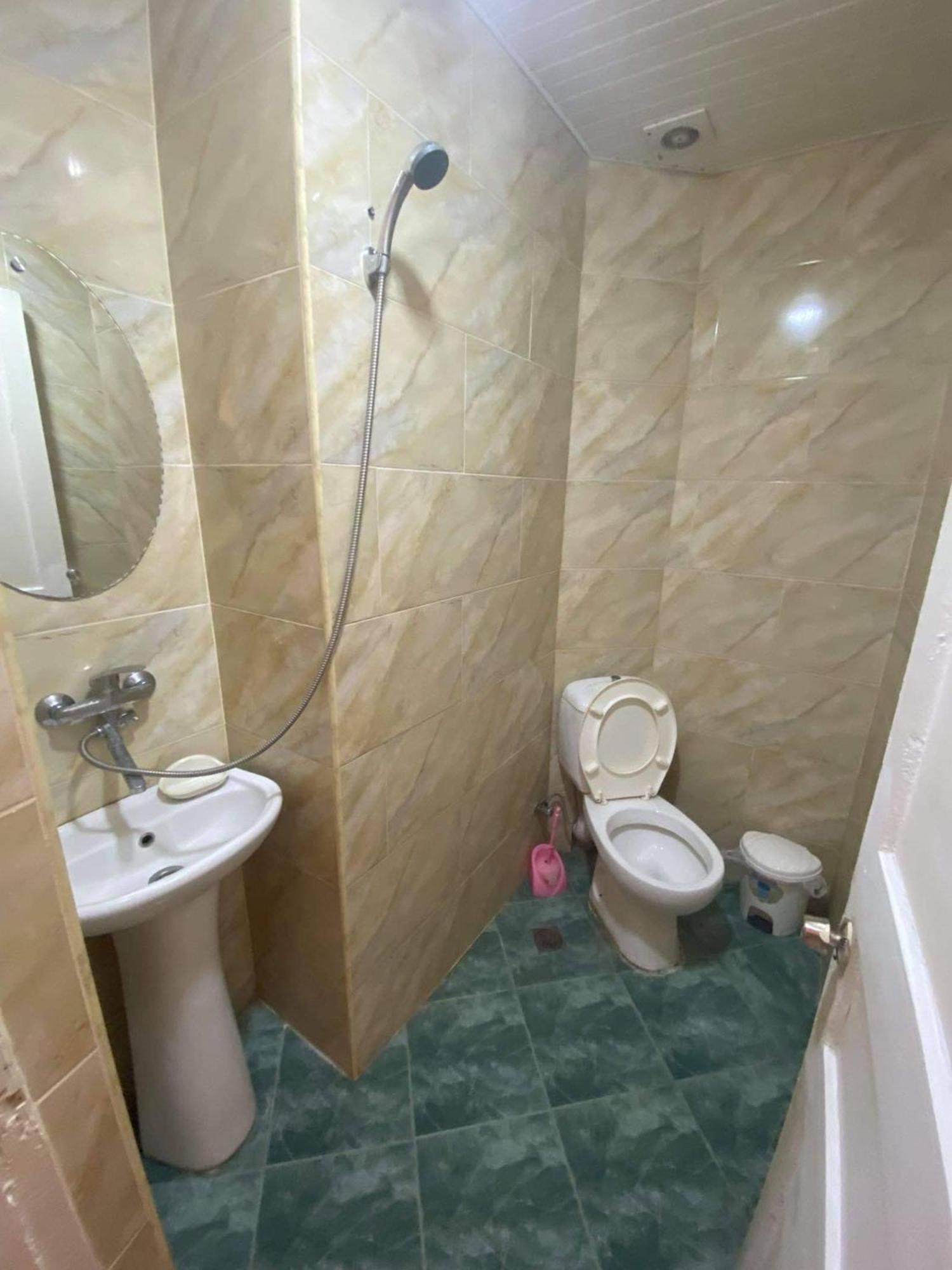 Guest House Orange Kobuleti Bagian luar foto